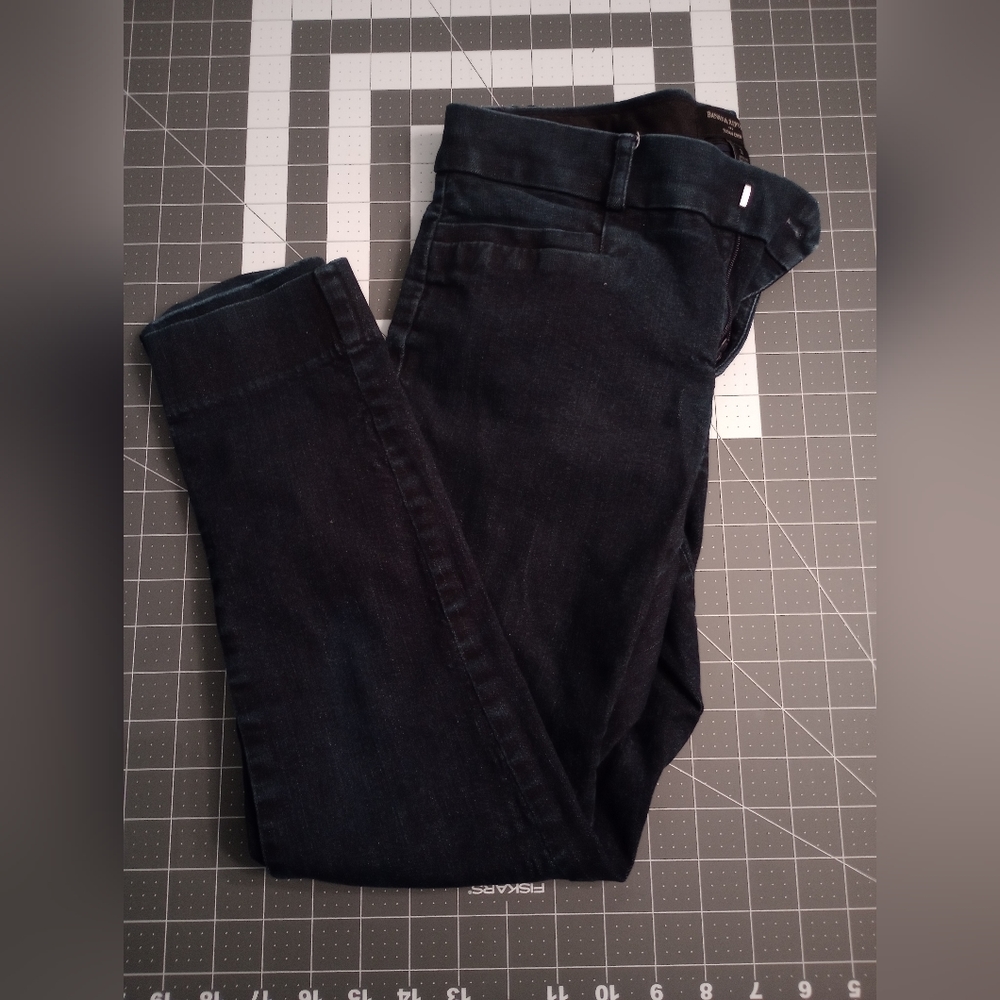 Capri cut skinny jeans